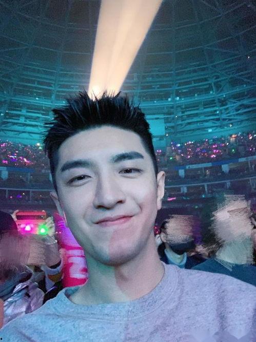 金瀚女友爆料视频,揭秘明星恋情背后的真相 第2张 金瀚女友爆料视频,揭秘明星恋情背后的真相 第2张